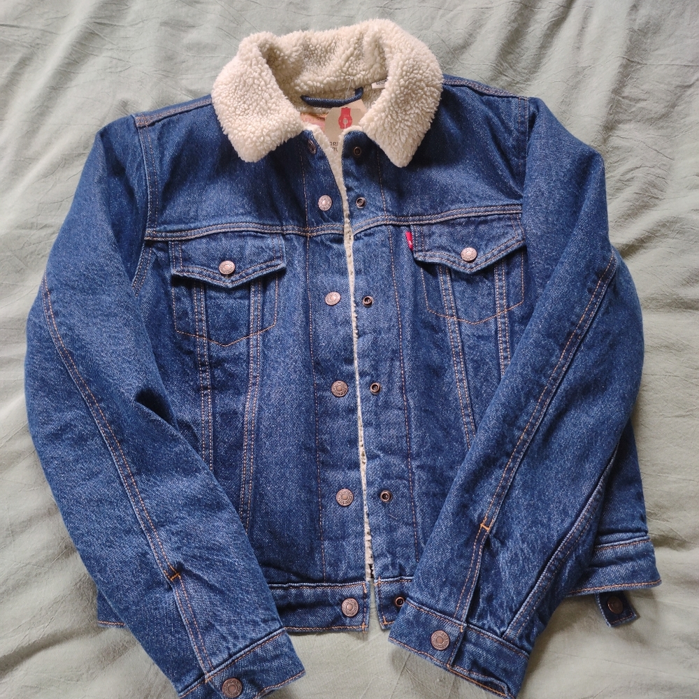 Levi's Trucker Jean Jacket w/ Sherpa Lining